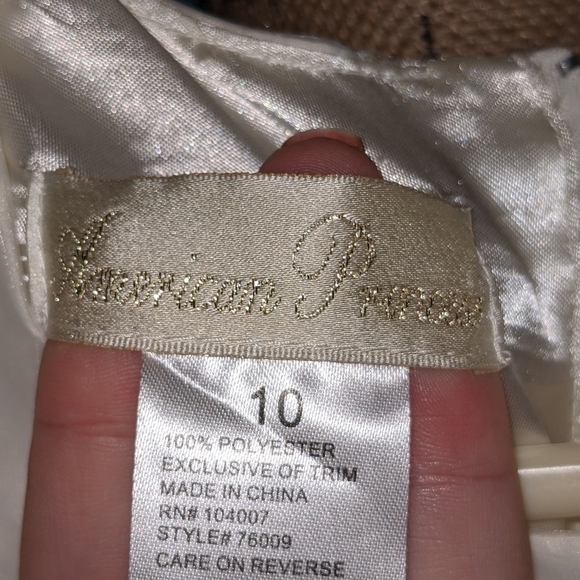 NWT Flower girl dress‎ - Picture 7 of 9